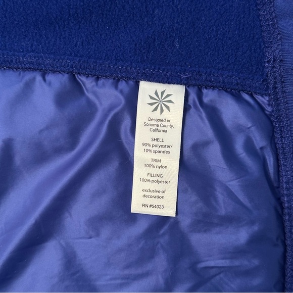 Athleta Rock Springs Quilted Vest Royal Blue Zip Ip Pockets Mock Neck Size S - Picture 2 of 7